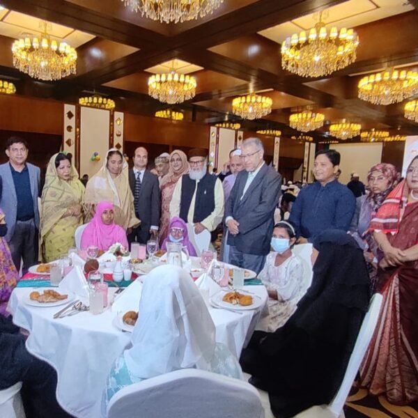 প্যান প্যাসিফিক সোনারগাঁও হোটেলে শিশুদের জন্য ইফতার এর আয়োজন…