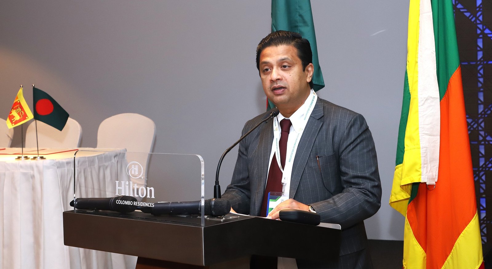 শ্রীলঙ্কায় সিলন চেম্বারের উদ্যোগে আয়োজিত ব্যবসায়িক ফোরাম এ ঢাকা…
