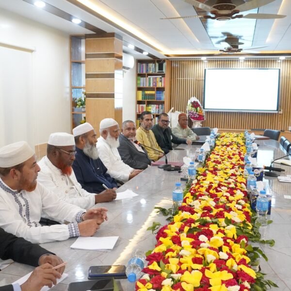জামায়াতের আমীরের সাথে কানাডিয়ান হাইকমিশনারের বৈঠক অনুষ্ঠিত