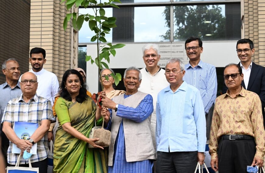পরিবেশ সুরক্ষায় প্লাস্টিক বর্জনের আহ্বান…