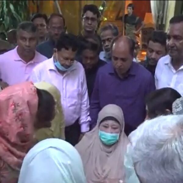 স্বাস্থ্য পরীক্ষার জন্য এভারকেয়ার হাসপাতালে গেলেন বিএনপি চেয়ারপারসন বেগম&hellip;