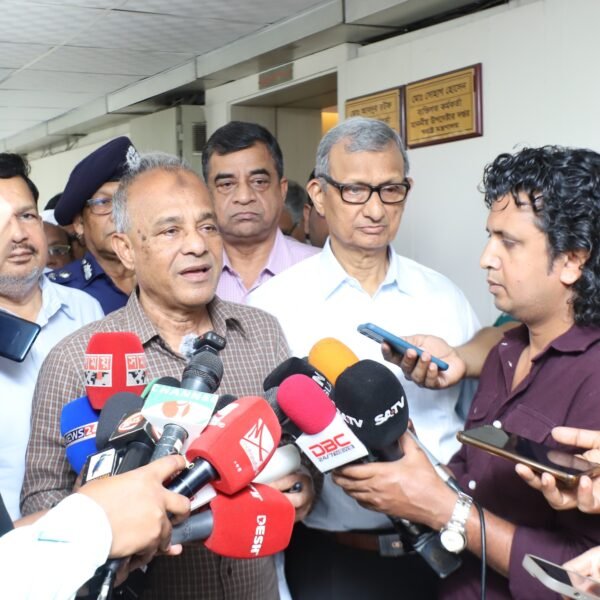 ঈদ যাত্রা নিরাপদ ও নির্বিঘ্ন করতে পদক্ষেপ নেয়া হয়েছে-…