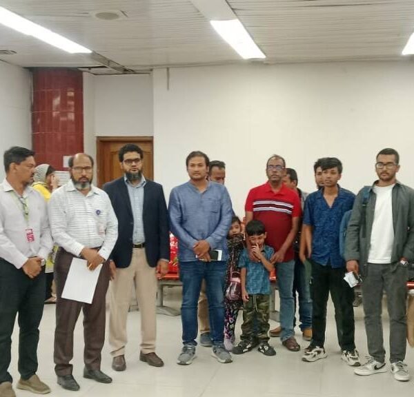 ইরান থেকে প্রথম দফায় প্রত্যাবাসনেচ্ছু ২৮ বাংলাদেশি দেশে ফিরেছেন