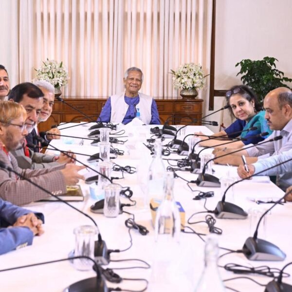 প্রধান উপদেষ্টা মুসলিম বিশ্বকে সহায়তা করার জন্য ইসলামী এনজিওগুলিকে&hellip;