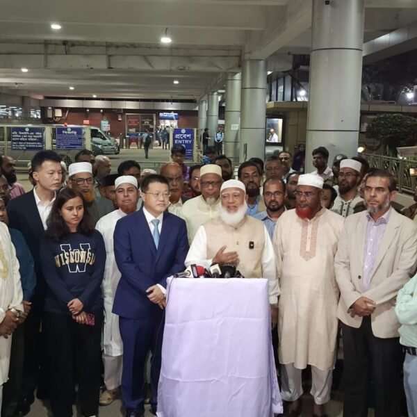 চীন সরকারের আমন্ত্রণে জামায়াতের উচ্চ পর্যায়ের প্রতিনিধি দলের চীনের…