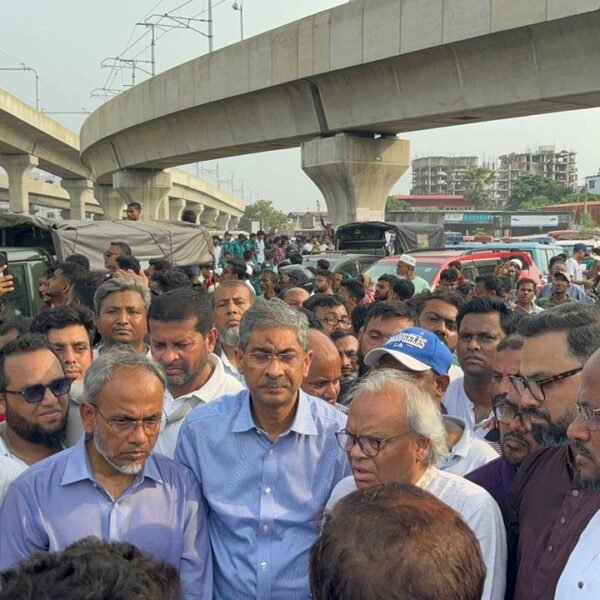 উত্তরায় বিমান দুর্ঘটনা: ঘটনাস্থলে বিএনপির প্রতিনিধি দল পরিদর্শনে