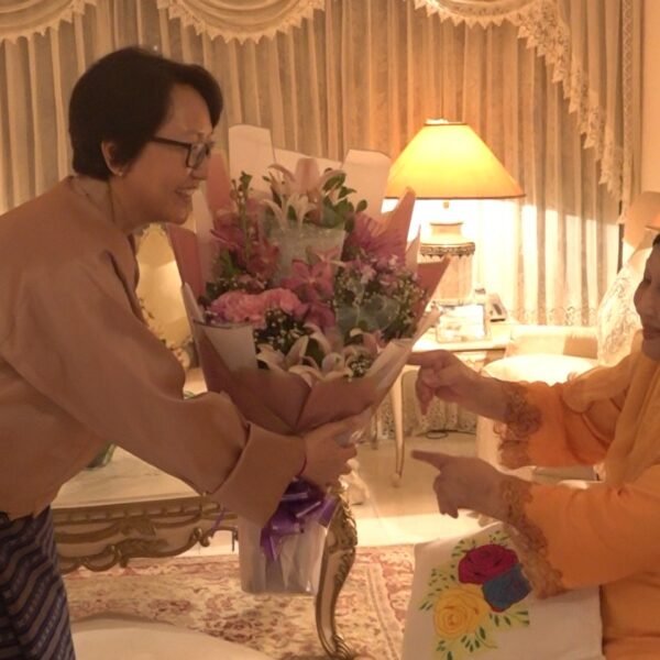 বিএনপি চেয়ারপারসন বেগম খালেদা জিয়ার সঙ্গে ভুটান রাষ্ট্রদূতের সৌজন্য&hellip;