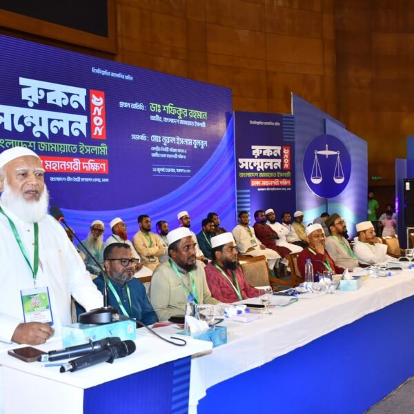 জামায়াত দল নিয়ন্ত্রণ করেছে, দেশও নিয়ন্ত্রণ করতে পারবে :…