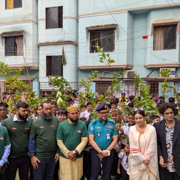 প্রকৃতি ও জীবন ফাউন্ডেশনের উদ্যোগে গাজীপুরে ২৫ হাজার গাছ…