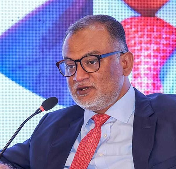 বিমান বাংলাদেশ এয়ারলাইন্স লিমিটেড-এর পরিচালনা পর্ষদের চেয়ারম্যান হলেন উপদেষ্টা…