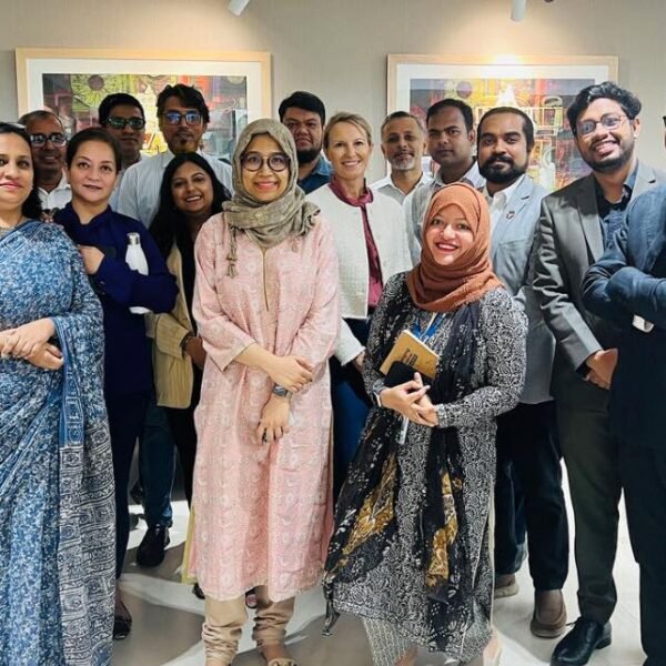বাংলাদেশ আরএমজি সেক্টর সবুজ রূপান্তরে নারীদের অংশগ্রহণ বৃদ্ধির দিকে…