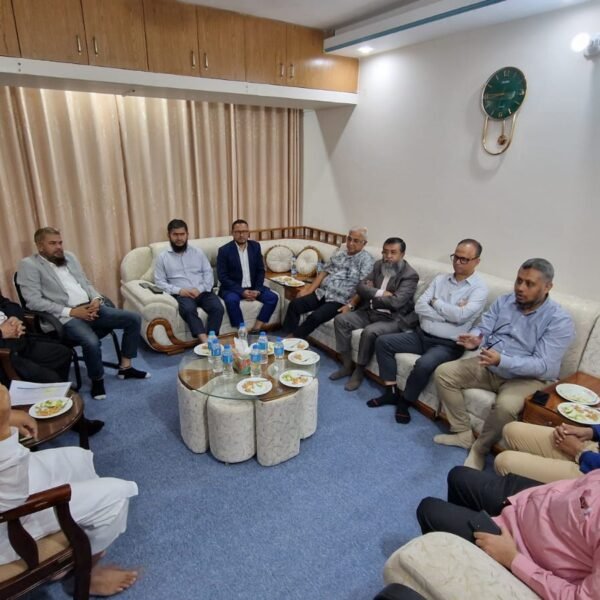 জামায়াতের আমীরের সঙ্গে সৌজন্য সাক্ষাৎ করলেন শিল্প মালিক প্রতিনিধিগণ