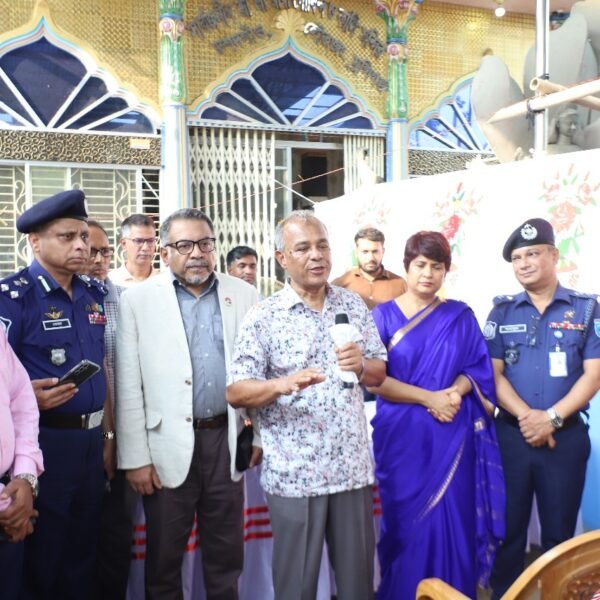পূজামণ্ডপে শান্তি-শৃঙ্খলা রক্ষার পাশাপাশি পবিত্রতা বজায় রাখতে হবে: স্বরাষ্ট্র…