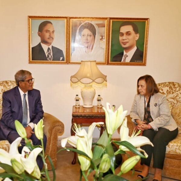 বিএনপি প্রতিনিধি দলের সঙ্গে বৈঠক করেছেন ঢাকা সফররত তুরস্কের…