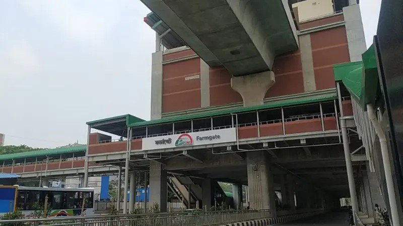 ফার্মগেটে মেট্রোরেলের বিয়ারিং প্যাড পরে…