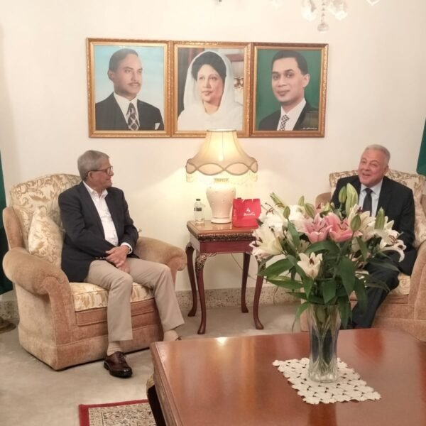 বিএনপি মহাসচিবের সঙ্গে সৌজন্য সাক্ষাৎ করলেন ঢাকায় নিযুক্ত মিশর&hellip;