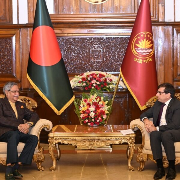 বাংলাদেশ–ফ্রান্স সম্পর্ক আরও গভীর করতে প্রতিশ্রুতিবদ্ধ নবনিযুক্ত ফরাসি রাষ্ট্রদূত