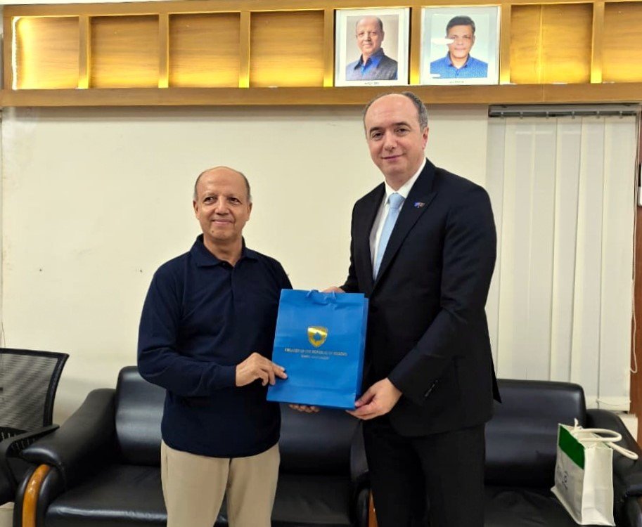 জাতীয় প্রেস ক্লাব পরিদর্শন করলেন কসোভোর রাষ্ট্রদূত