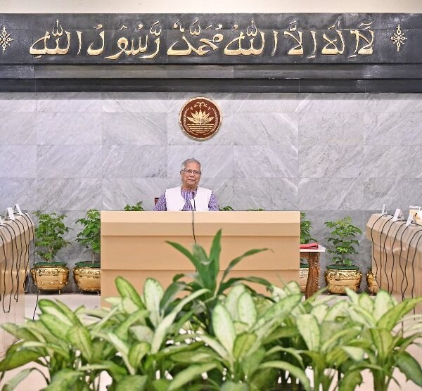 উপদেষ্টা পরিষদের বিশেষ সভা অনুষ্ঠিত