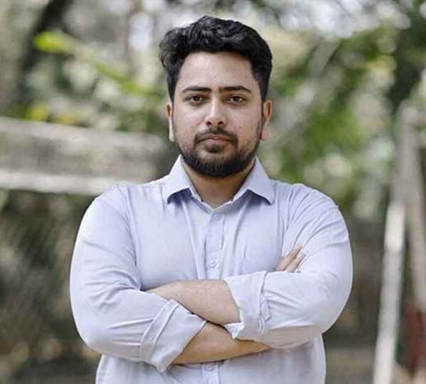 ঢাকা ১১ আসন থেকে নির্বাচন করবেন নাহিদ ইসলাম