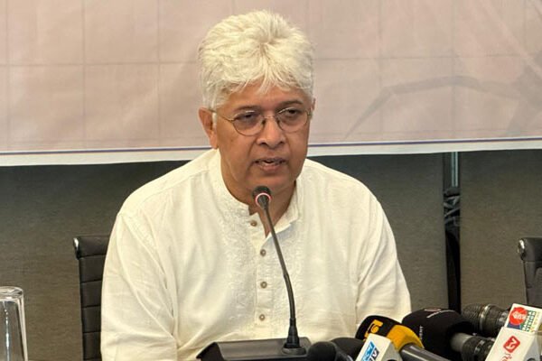 সরকারি ভবন মেরামত সেবায় ডিজিটাল সফটওয়্যার উদ্বোধন করেন গৃহায়ন&hellip;