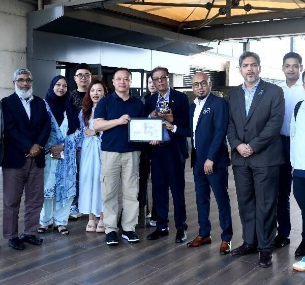 চীনা উচ্চ-পর্যায়ের প্রতিনিধিদলের সঙ্গে বিজিএমইএ নেতাদের বৈঠক অনুষ্ঠিত