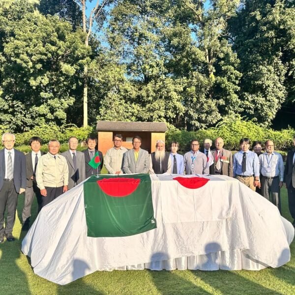 চট্টগ্রাম ওয়ার সিমেট্রিতে জাপানি সৈন্যদের বর্ডি উদ্ধারের কাজ সম্পন্ন