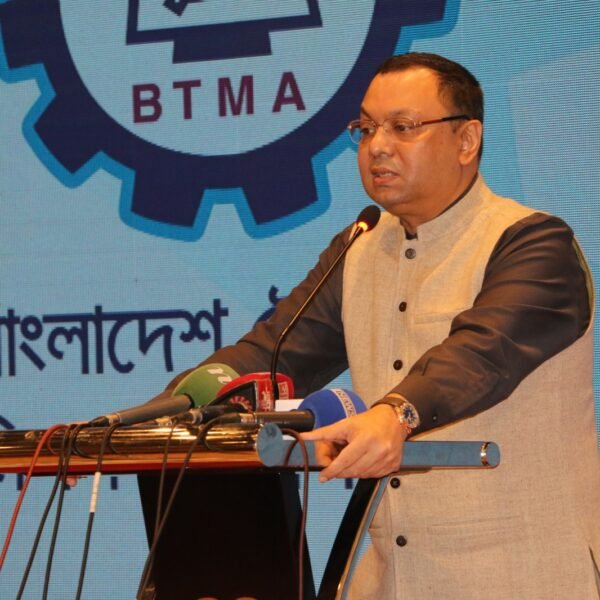 ভারত থেকে কম দামে সুতা আমদানিতে সংকটে দেশীয় স্পিনিং&hellip;