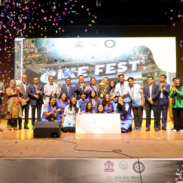 “স্পাইক ফেস্ট ২০২৫” ভলিবল টুর্নামেন্টে চ্যাম্পিয়ন ব্র্যাক ইউনিভার্সিটির মেয়েরা