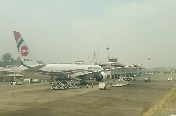 সিলেট ওসমানী ইন্টারন্যাশনাল এয়ারপোর্টে অবতরন তারেক করলো রহমানের প্লেন