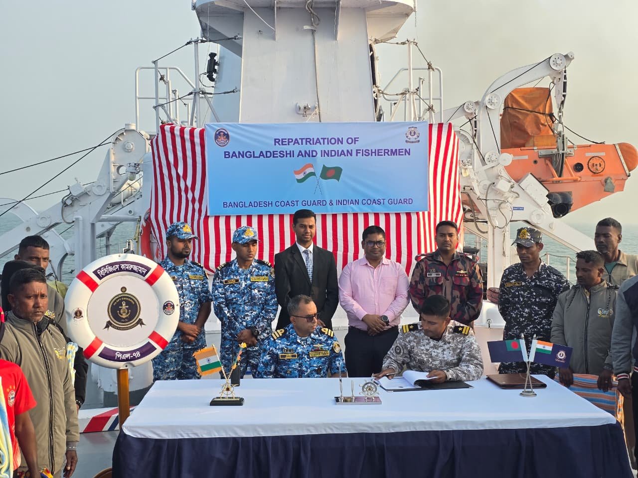 ভারতে আটক ৩২ বাংলাদেশী ও বাংলাদেশে আটক ৪৭ ভারতীয়&hellip;