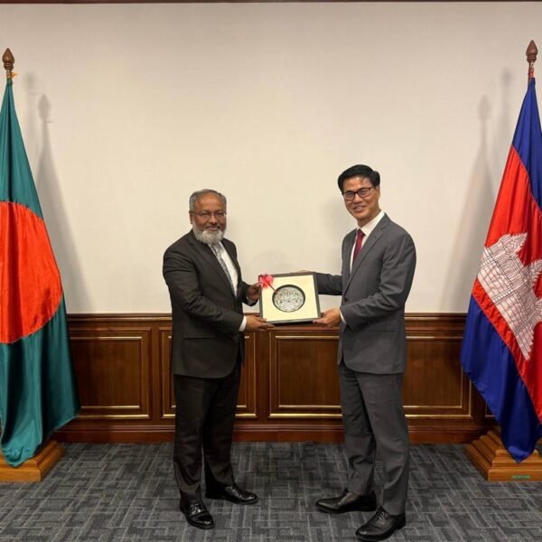 প্রথম পররাষ্ট্র দপ্তর পরামর্শ বৈঠকে বাংলাদেশকে ASEAN সেক্টোরাল ডায়ালগ…