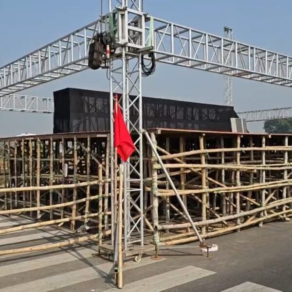 ৩০০ ফিটে বিএনপির সংবর্ধনার জন্য প্রস্তুতি চলমান