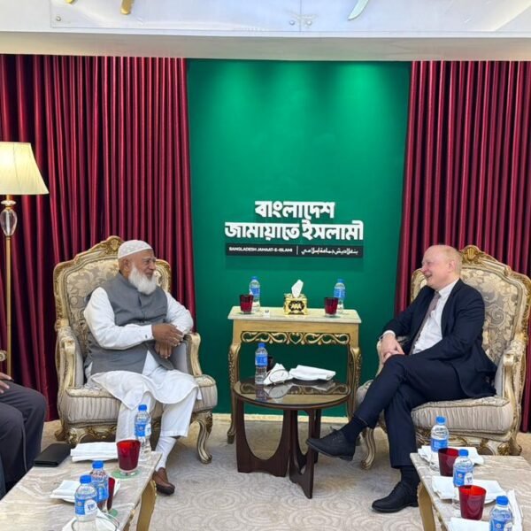 জামায়াতের আমীর ডা. শফিকুর রহমানের সঙ্গে সৌজন্য সাক্ষাৎ করলেন…