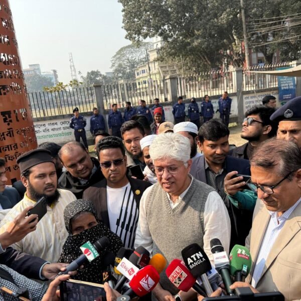 গণভোটের পক্ষে সরকারের প্রচারণা বিষয়ে যারা প্রশ্ন তুলছে, তারা&hellip;