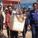 কেন্দ্রে কেন্দ্রে পাঠানো হচ্ছে ভোটের&hellip;