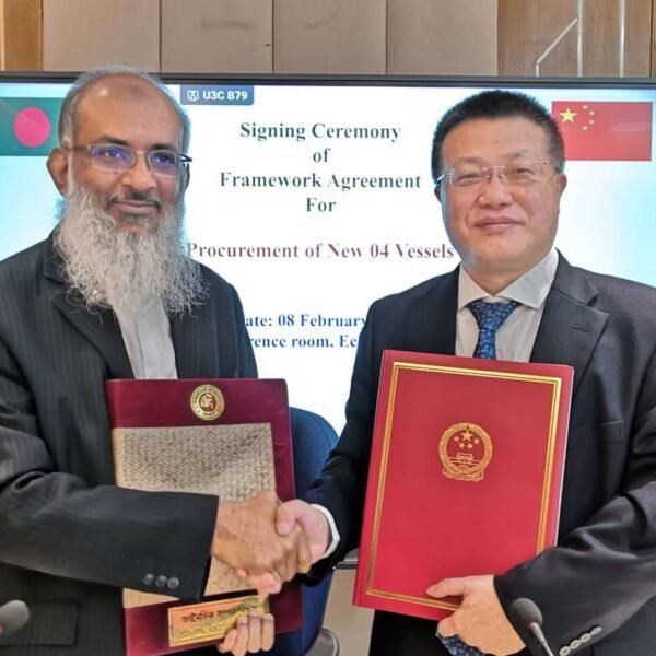 নৌ-পরিবহন সক্ষমতা বাড়াতে চীনের সঙ্গে চার জাহাজ ক্রয় চুক্তি…
