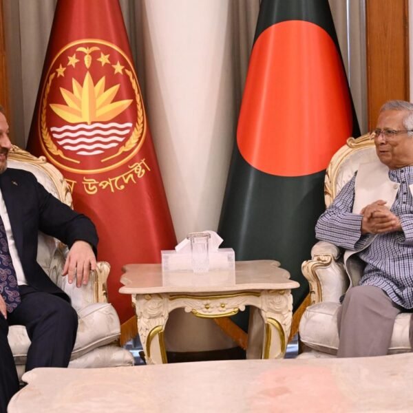 প্রধান উপদেষ্টার সঙ্গে সৌজন্য সাক্ষাৎ করলেন তুরস্কের নির্বাচন পর্যবেক্ষক&hellip;