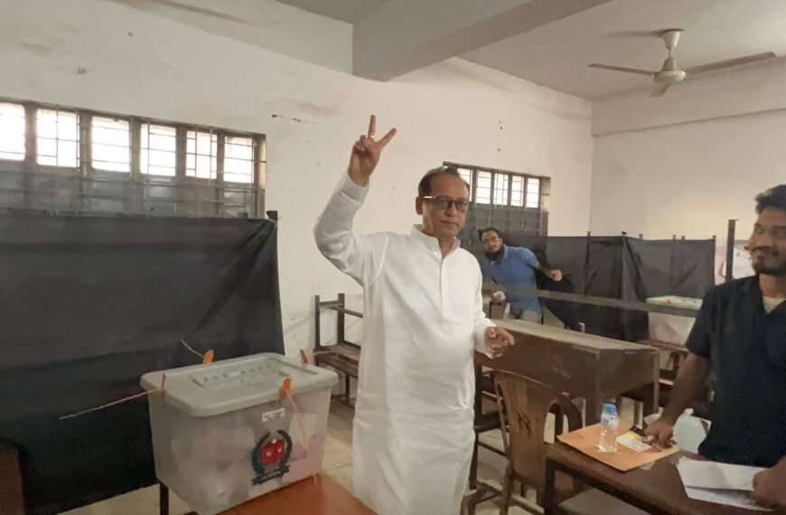 নিজ কেন্দ্রে ভোট দিলেন ঢাকা-১১&hellip;