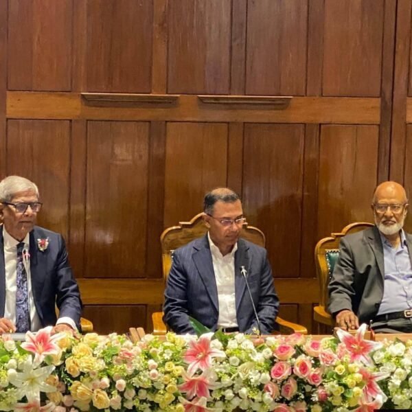 নিরঙ্কুশ সংখ্যাগরিষ্ঠতায় তারেক রহমান সংসদ নেতা ও প্রধানমন্ত্রী নির্বাচিত