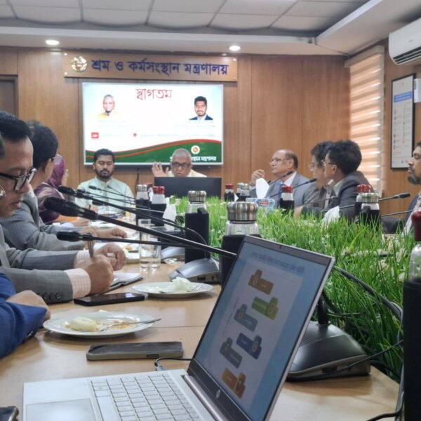 মানুষের প্রত্যাশা অনুযায়ী আমাদেরকে কাজ করতে হবে: শ্রম ও কর্মসংস্থান মন্ত্রী