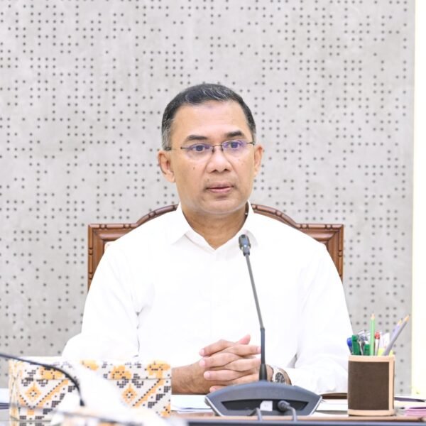 প্রধানমন্ত্রী জনাব তারেক রহমানের সভাপতিত্বে ‘কৃষক কার্ড’ চালু সংক্রান্ত বিষয়ে আন্তঃমন্ত্রণালয় সভা অনুষ্ঠিত