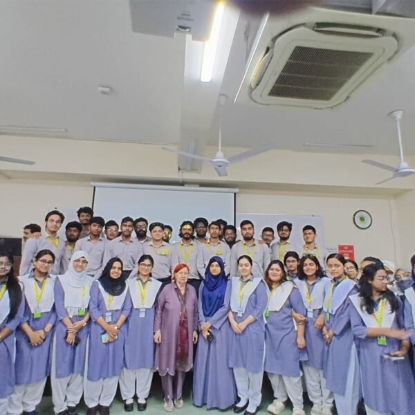 বাংলাদেশের এমআইএসটি-তে আরটি প্রামাণ্যচিত্র “NICA. Made in Russia” প্রদর্শনী…