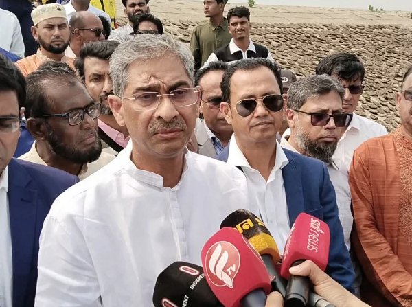 ফসল রক্ষা বাঁধ প্রকল্পে দুর্নীতির বিরুদ্ধে জিরো টলারেন্স: পানি…