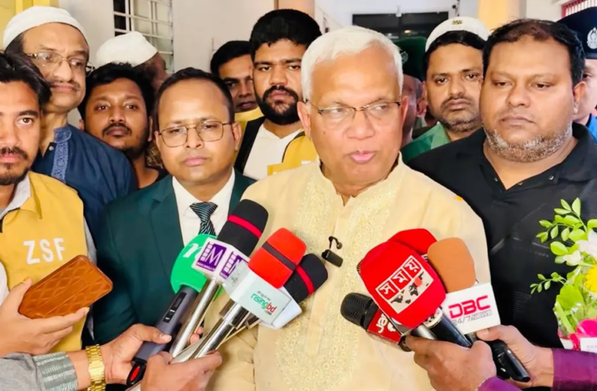 ফ্যামিলি কার্ড নিয়ে ফেক নিউজ প্রতিরোধ করতে…