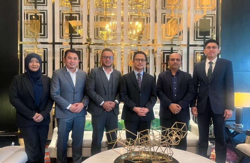 মালয়েশিয়ার নির্বাচন পর্যবেক্ষক দলের সাথে&hellip;