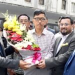 সচিবালয়ে দায়িত্বভার গ্রহণ করলেন নবনিযুক্ত পার্বত্য চট্টগ্রাম বিষয়ক মন্ত্রী দীপেন দেওয়ান