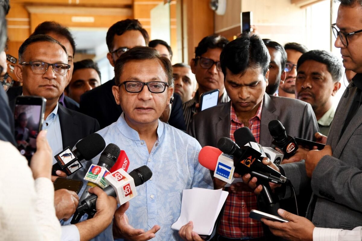 এলডিসি উত্তরণ পেছানোর উদ্যোগ নেবে নতুন সরকার : বাণিজ্যমন্ত্রী