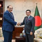 পররাষ্ট্রমন্ত্রী ড. খলিলুর রহমানের সঙ্গে সৌজন্য সাক্ষাৎ করেছেন বাংলাদেশে নিযুক্ত পাকিস্তানের হাইকমিশনার ইমরান হায়দার