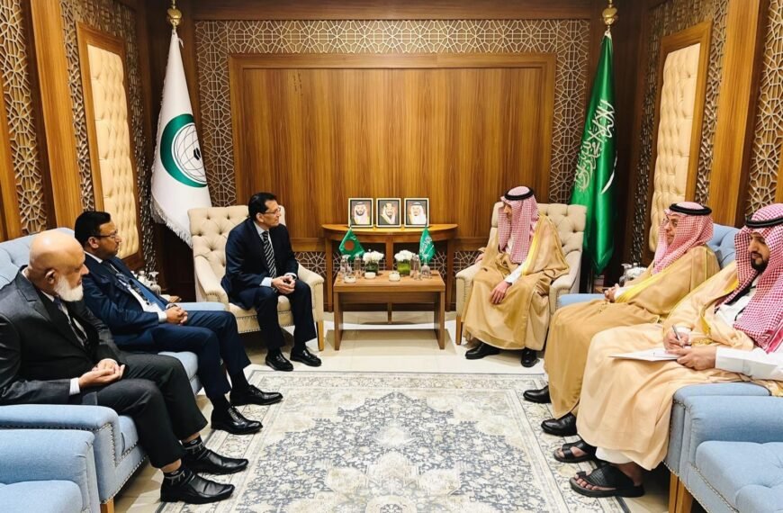 ওআইসি বৈঠকের ফাঁকে পাঁচটি দেশের&hellip;